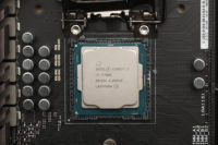 Intelin Skylake(-X)- ja Kaby Lake(-X) -prosessoreista löytyi rautatason Hyper-threading-bugi