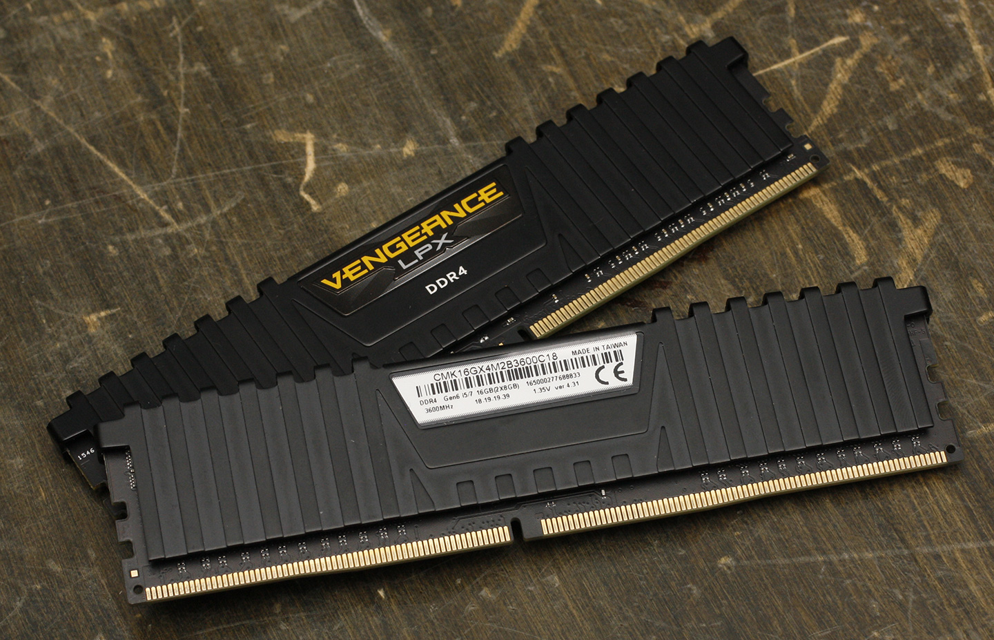 corsair-ddr4-3600-cl18.jpg