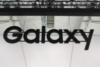 Samsungin vanhempien lippulaivapuhelinten akkujen on havaittu turpoavan