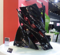 In Win esitteli Computex-messuilla veistosmaisen Z Towerin ja näytön etupaneeliin piilottaneen 307:n