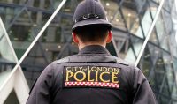 Lontoon poliisi pidätti kuusi Lapsus$-hakkeriryhmän jäseniksi epäiltyä nuorta