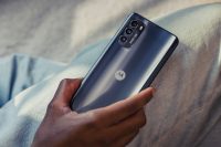 Motorola julkisti uuden Moto g82 5G -älypuhelimen Snapdragon 695 -järjestelmäpiirillä