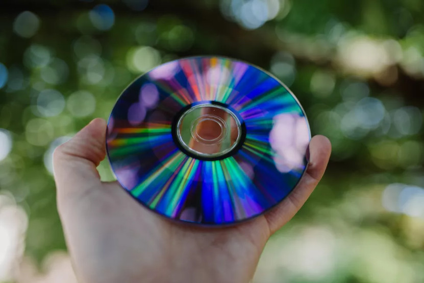 Folio-Photonics-Folio-Disc-otsikko-170123.jpg