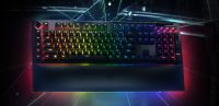 Razer julkaisi BlackWidow V4 Pro -pelinäppäimistön uudella Command Dial -säätimellä