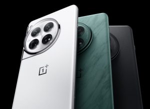 OnePlus 12 -älypuhelin julkistettiin Kiinassa – globaali lanseeraus luvassa alkuvuodesta