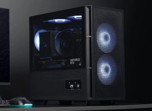 DeepCoolilta uusi micro-ATX-kokoinen CH360-kotelomallisto infonäytöllä ja ilman