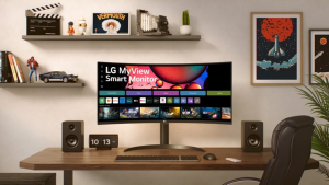 LG julkaisi kaarevan MyView Smart Monitor -näytön leveällä kuvasuhteella