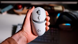 Logitech julkaisi uuden G309 Lightspeed -pelihiiren