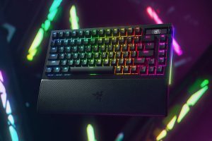Razer julkaisi uuden BlackWidow V4 Pro 75% -pelinäppäimistön