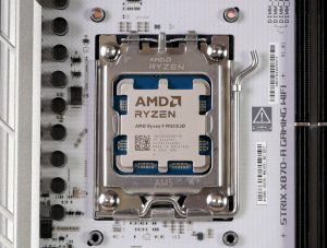 Uusi artikkeli: Testissä AMD Ryzen 9 9950X3D