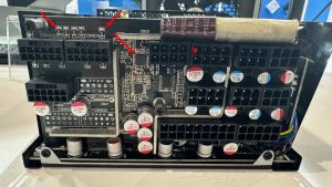 Seasonic esitteli Prime-virtalähteisiin suojan 12V-2×6-liitinten sulamiselta