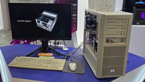 Silverstone esitteli jatkoa retroteemalleen tornimallin FLP02:lla