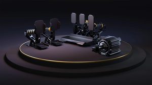 Fanatec esitteli lippulaivaluokan Podium DD -suoravetomoottorin ja Podium Pedals -polkimet